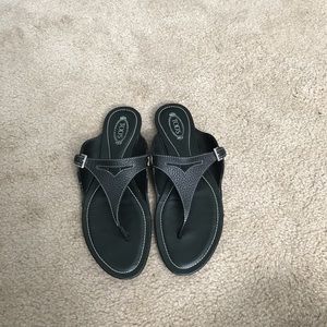 Tods black sandal